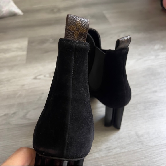 Louis Vuitton Ankle Boots - Picture 4 of 7